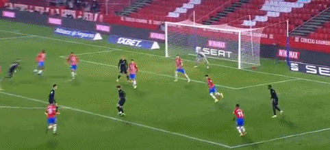 塞鸟、方昊、张玉宁连失良机，国安被河内公安绝杀小组出局