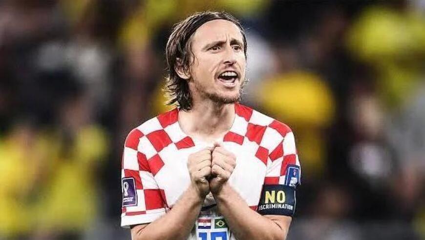 这场比赛的信息量太大了