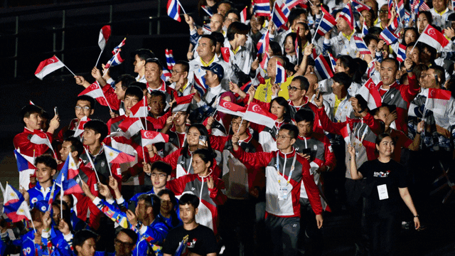 “挪威重炮手”里瑟在利物浦曾穿6号，如今凯尔凯兹接过6号