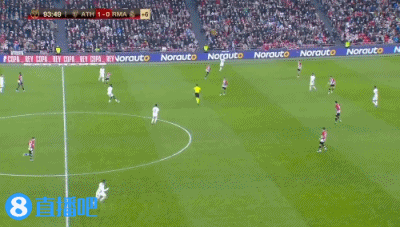 震惊+1！美记：我本以为保罗是快船队史首个退役球衣的球员